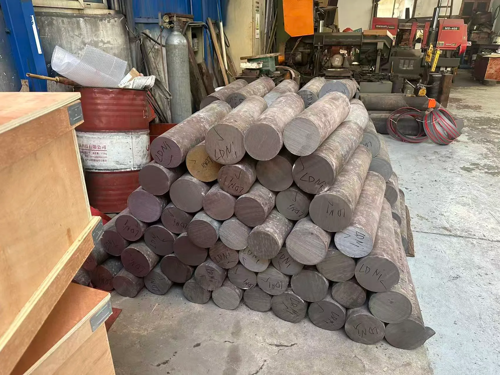 Premium steel material for converting blades