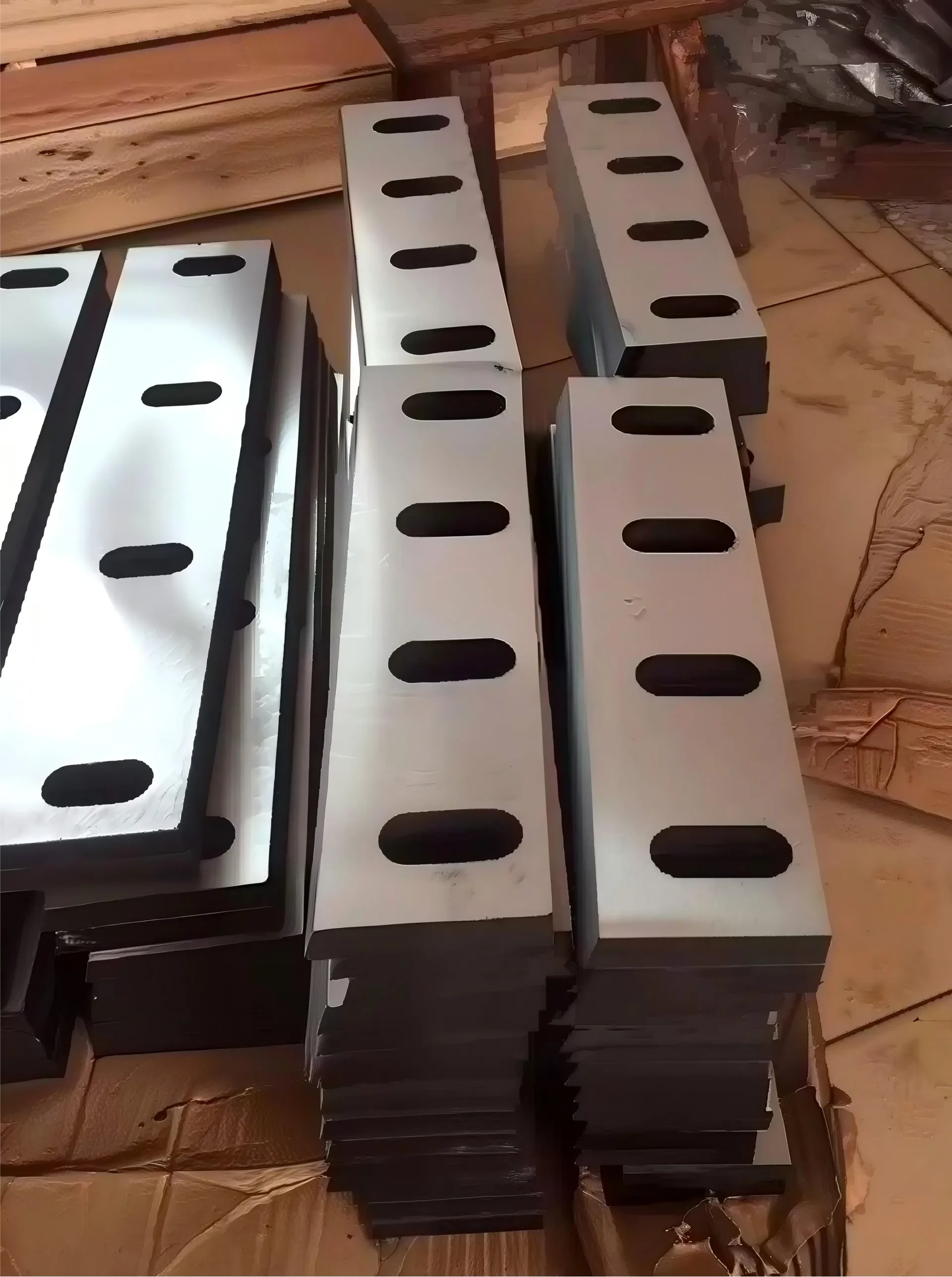 Granulator blades close-up