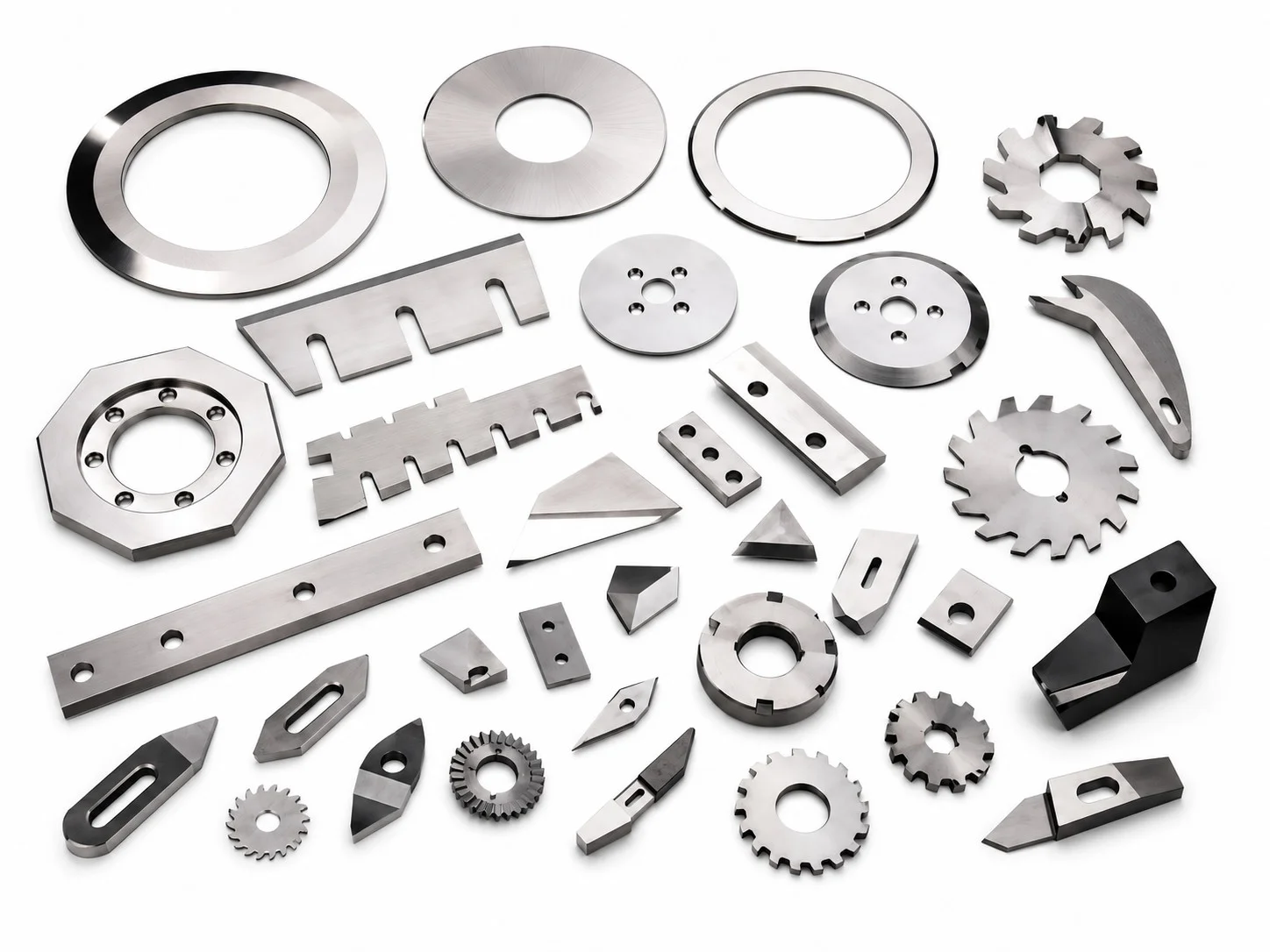 Custom circular disc blades, perforated wheels, serrated comb blades, and gear-tooth cutters manufactured by Sureay