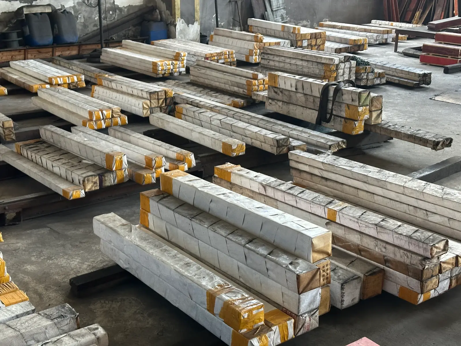 Metal Shear Blades 08
